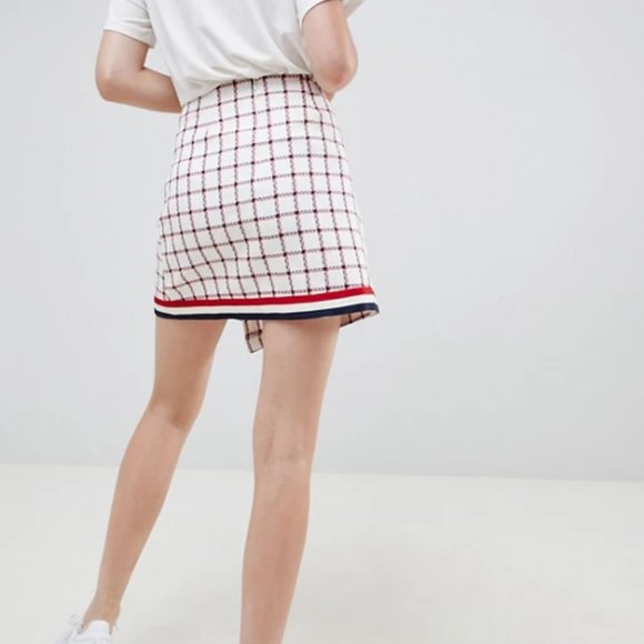 ASOS Wrap Plaid Asymmetrical Mini Skirt NWOT - Picture 8 of 8